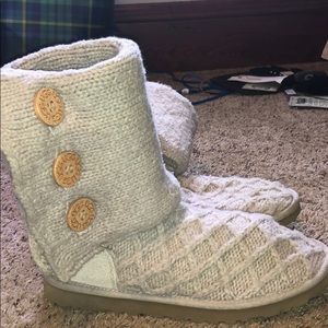 Knit ugg boots. MAKE OFFER